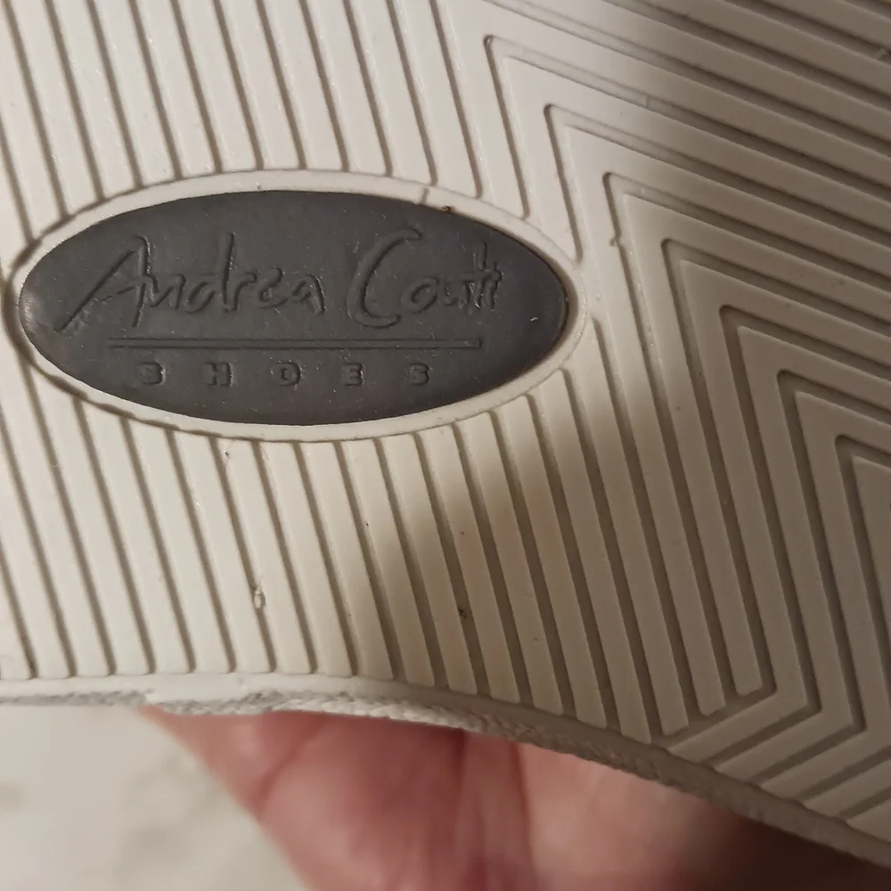 Andrea Conti Classic White And Black Women's Leather Sneakers - Picture 7 of 11